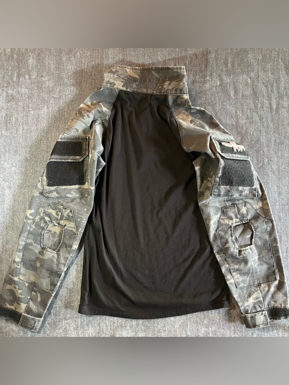 Tactical Combat 1/4 zipper Shirt Black Camouflage Long Sleeve Size S Patch Panel